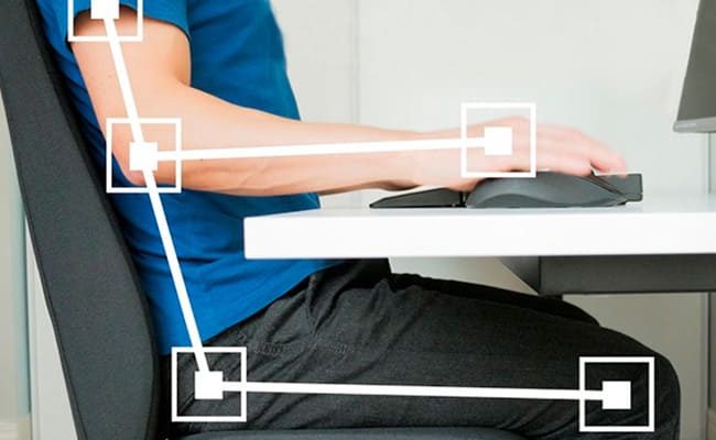 Mantendo a postura – A dificuldade da ergonomia no home office